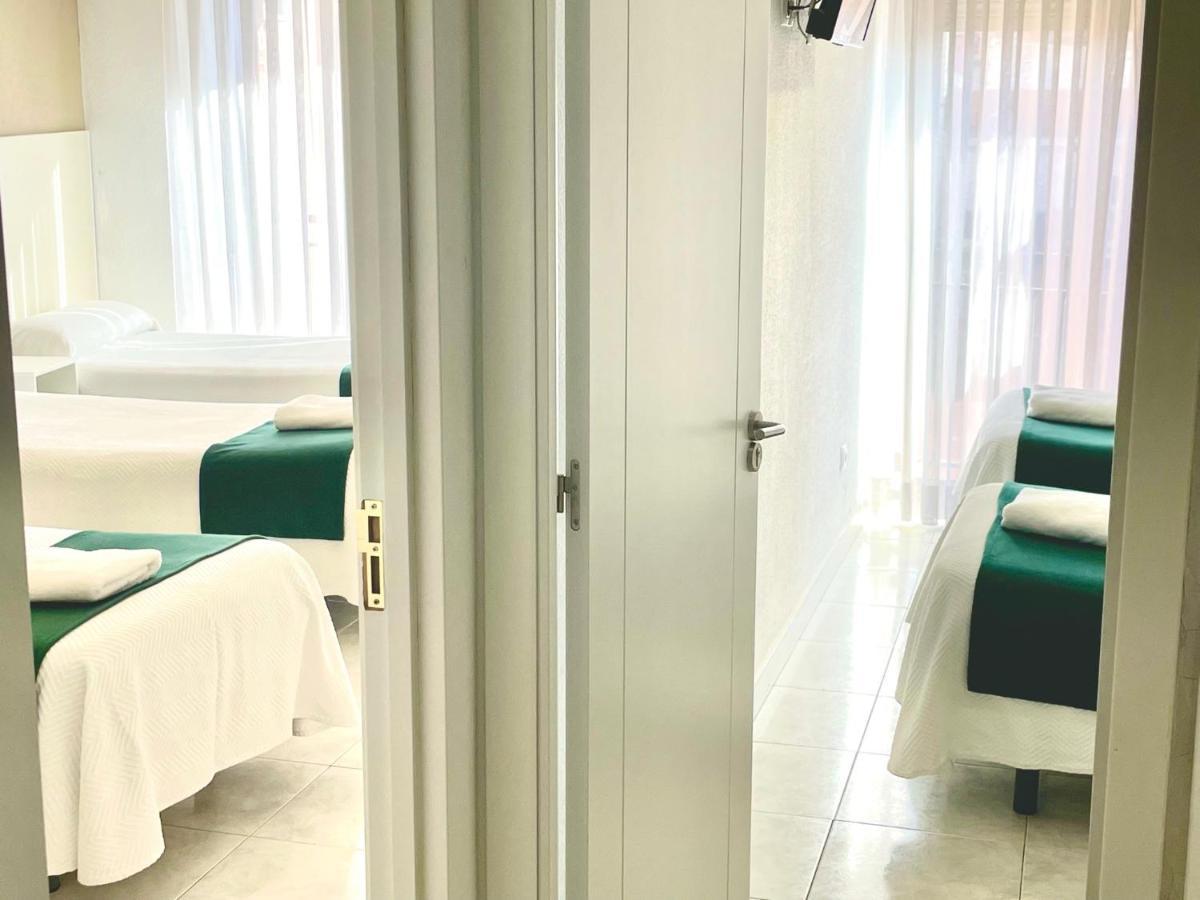 Pension Venecia Pinto Esterno foto